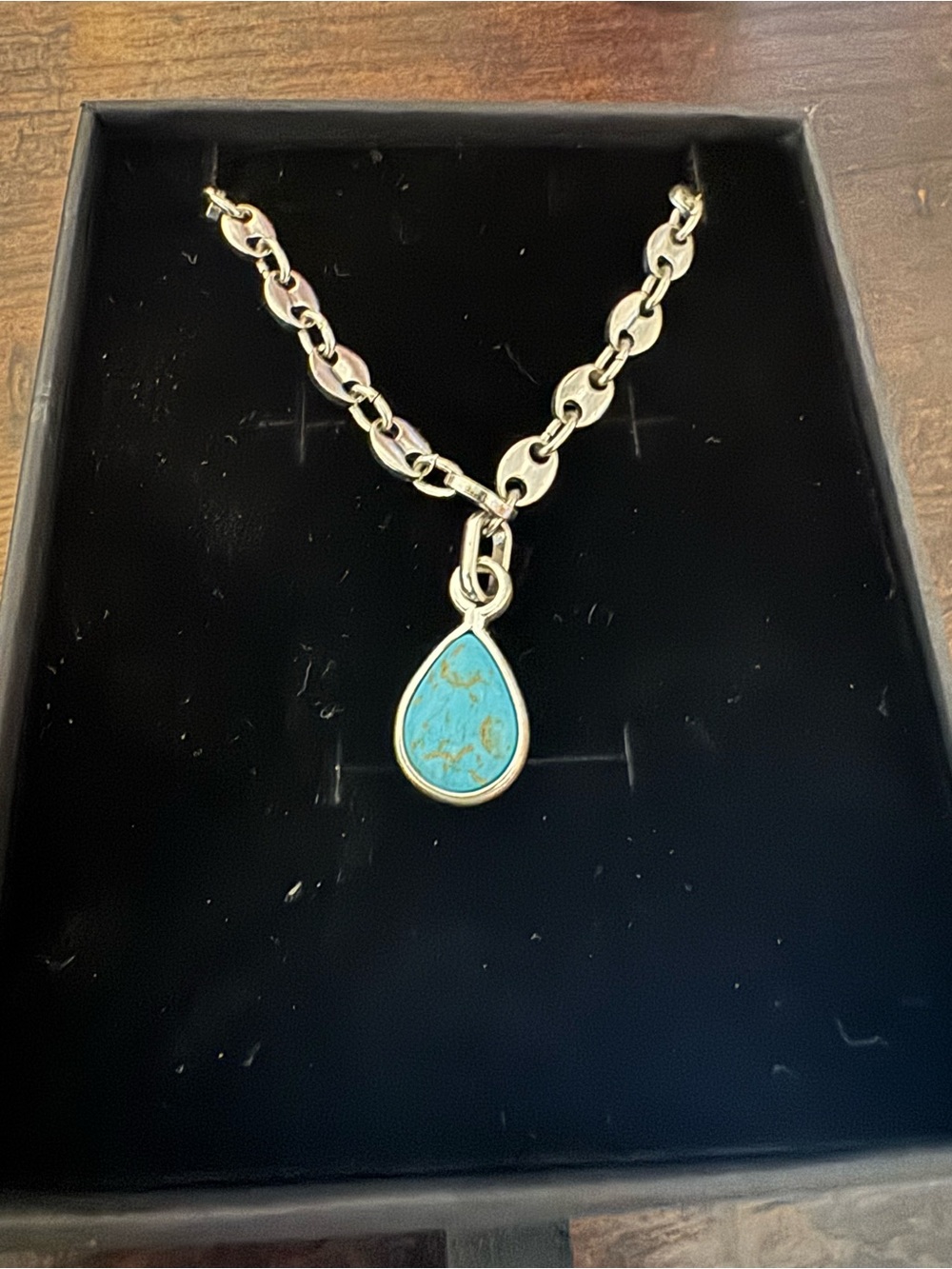 Turquoise Teardrop Pendant Necklace in Silver